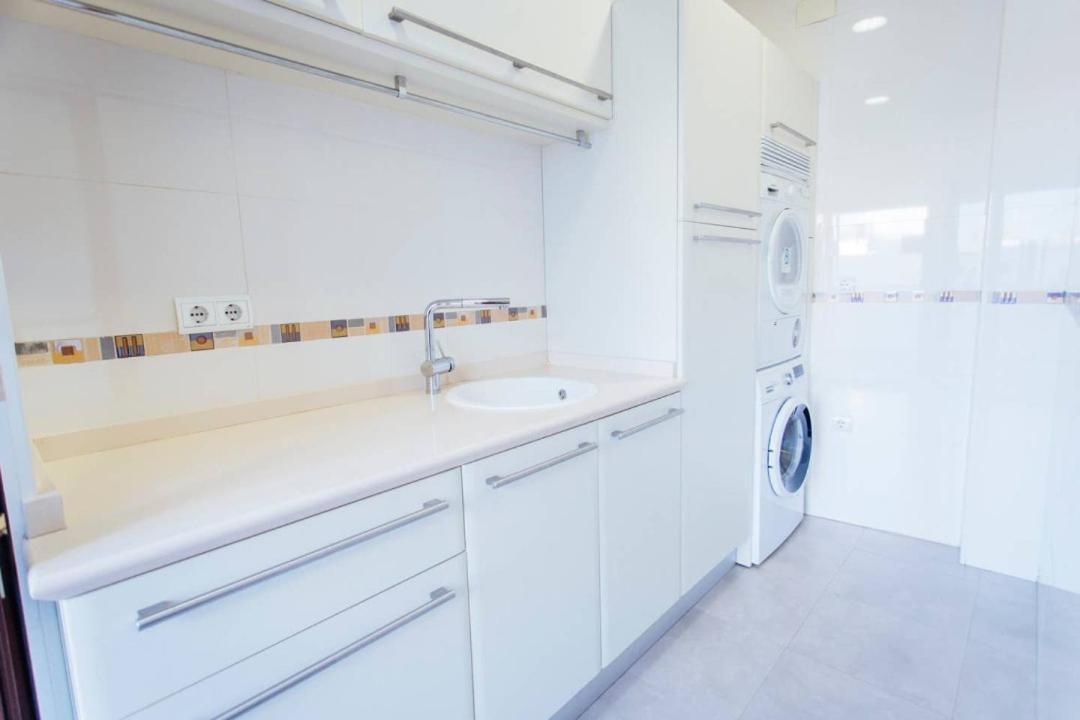 Apartamento Duplex With Terrace- 5bd 3bth- Center Sevilha